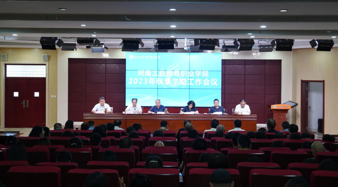 https://mmbiz.qpic.cn/mmbiz_png/MlDe3DWZbf52LxNglKxVnxFgkiaCM6zt8BhVLTmnic8LX9CGicN9GQasBFRBROxXJzE03kxK380k4lTWoDywlnMOw/640?wx_fmt=png&wxfrom=13&tp=wxpic