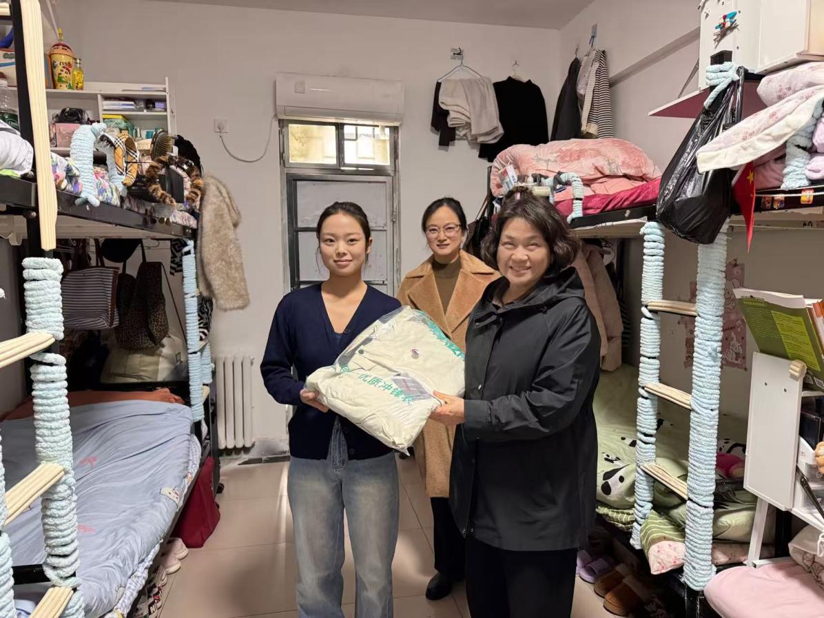 ac8186e9de66ebade96f2e8eaa99a872