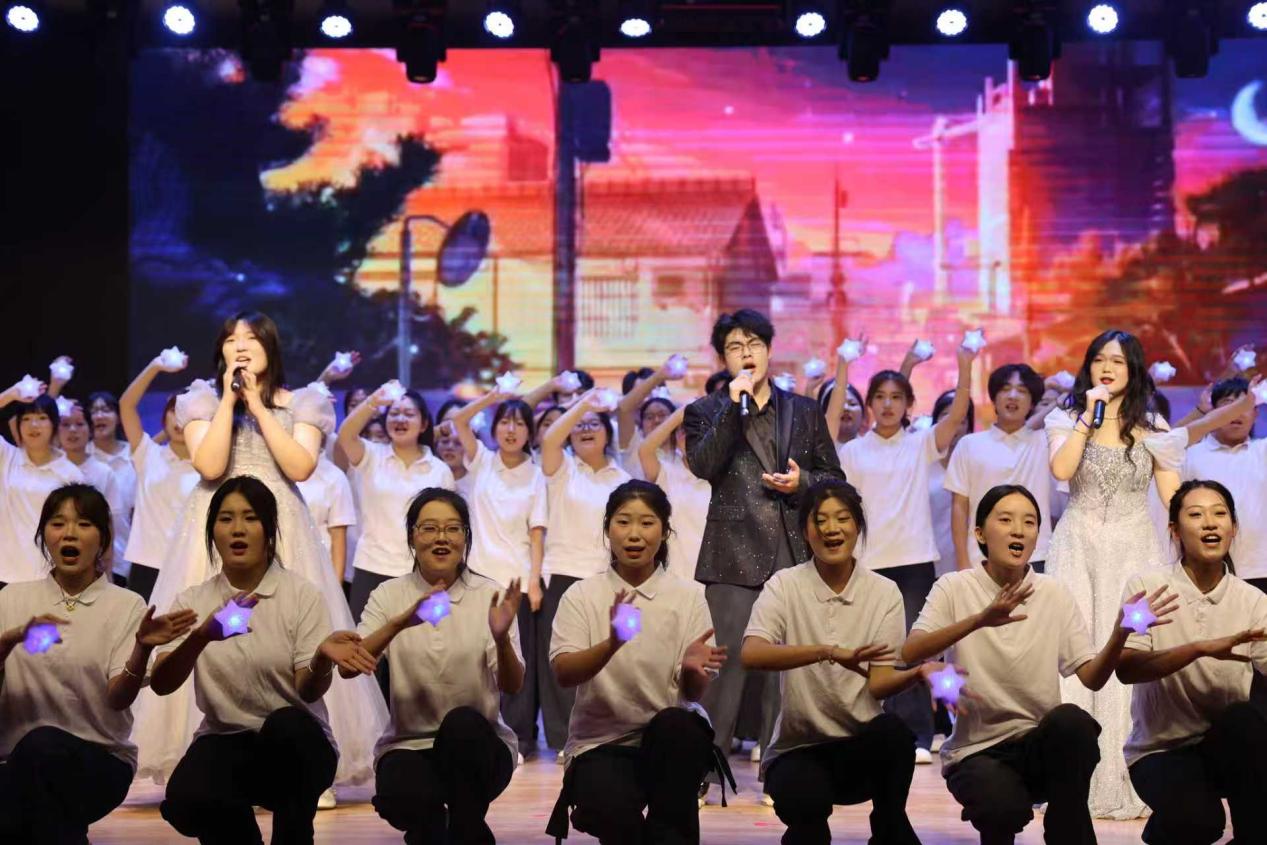 313be1ba7045c6448c8f7dc5a4d0ee15