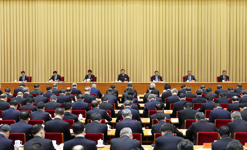 12月8日至10日,中央经济工作会议在北京举行。中共中央总书记、国家主席、中央军委主席习近平出席会议并发表重要讲话。李克强、栗战书、汪洋、王沪宁、赵乐际、韩正出席会议。新华社记者 王晔 摄